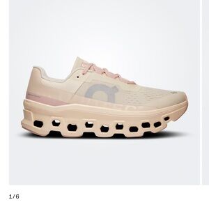 On Running Women's cloudmonsters in Moon/fawn